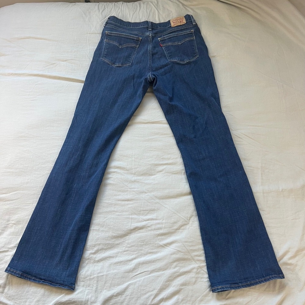 LEVI'S Classic Bootcut Jeans Women Size 8 Medium Wash Denim Stretch 30.5" Inseam